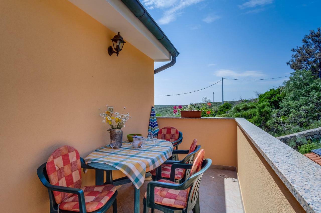 Apartmani Zorica Martinscica  Exterior photo